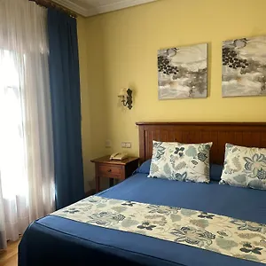 מלון Casona De La Reyna