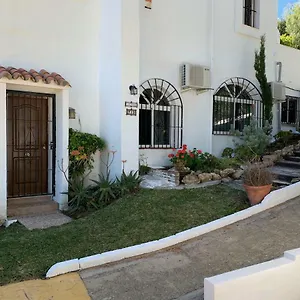 https://calahonda-apartment.es-andalucia.com